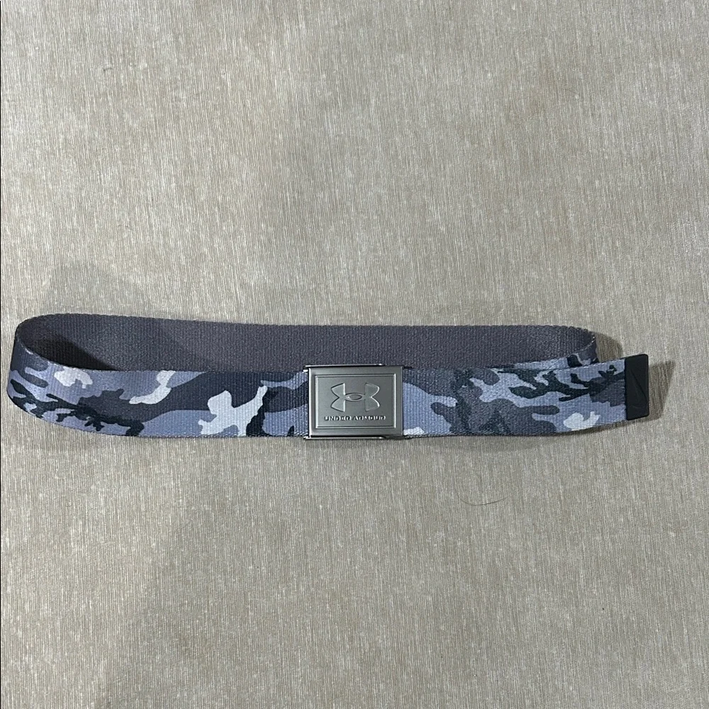 Under Armour boy’s clasp Camo Belt